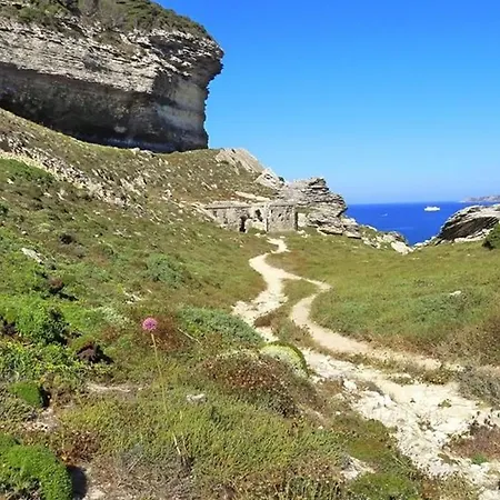 Tarrabucceta Sleeps 2 Pool Air Con Wifi * Figari (Corsica)