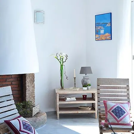 Tarrabucceta Sleeps 2 Pool Air Con Wifi